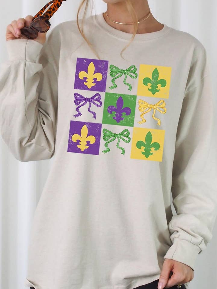 Mardi Gras Strik Blokken Grafisch Plus Lange Mouwen T-shirt voor wholesale door COLORBEAR