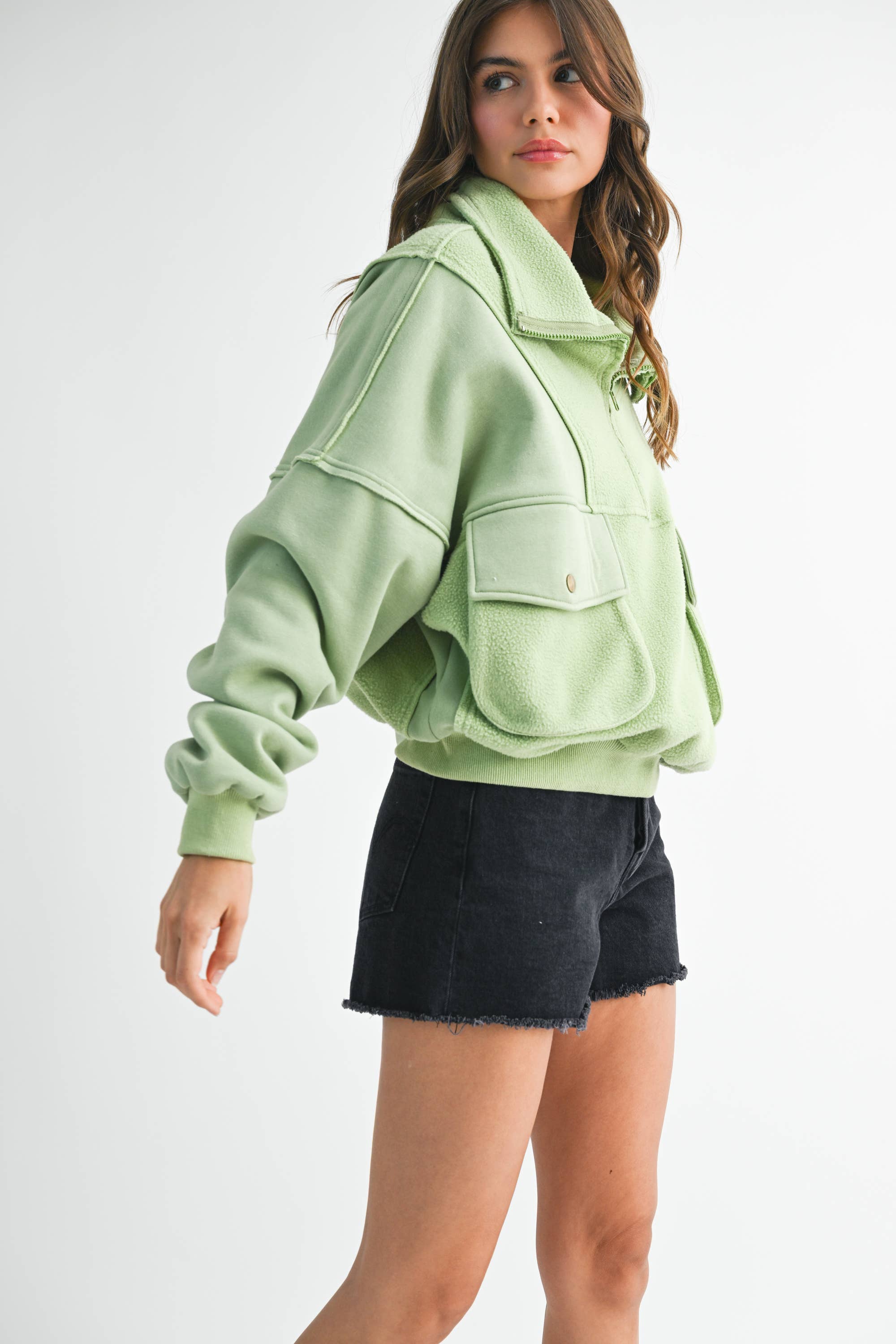 AEMI + CO – Großhandel Strickpullover – Damen – 525AK Carter Pullover von AEMI + CO35