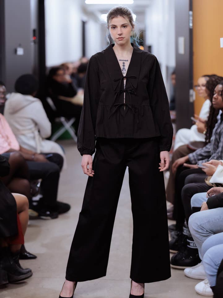 VIENNA PANTS PEPPER für den Großhandel von MAS Montreal