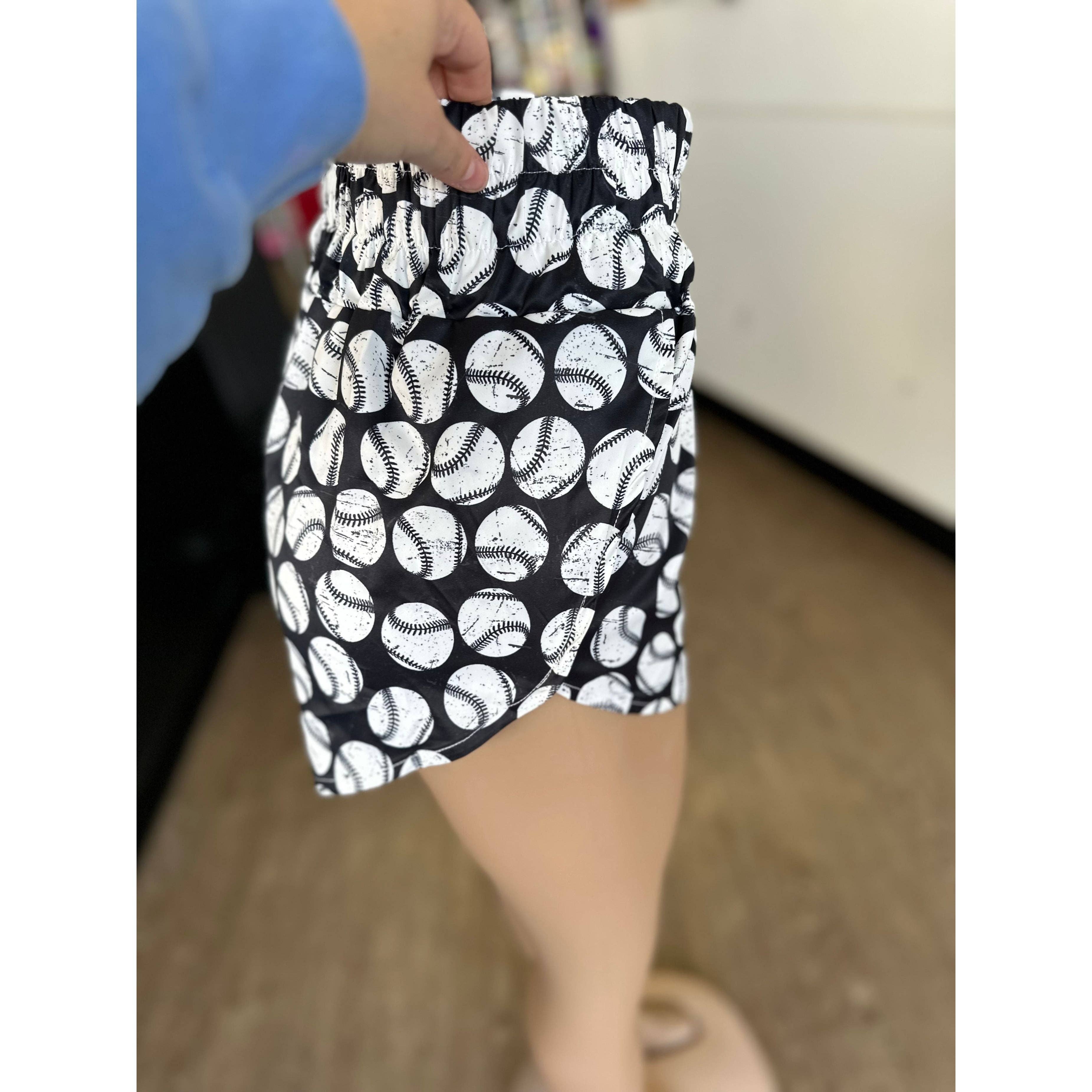 Wren Rae - Vente Short – femme - Shorts de baseball noirs en stretch en précommande6