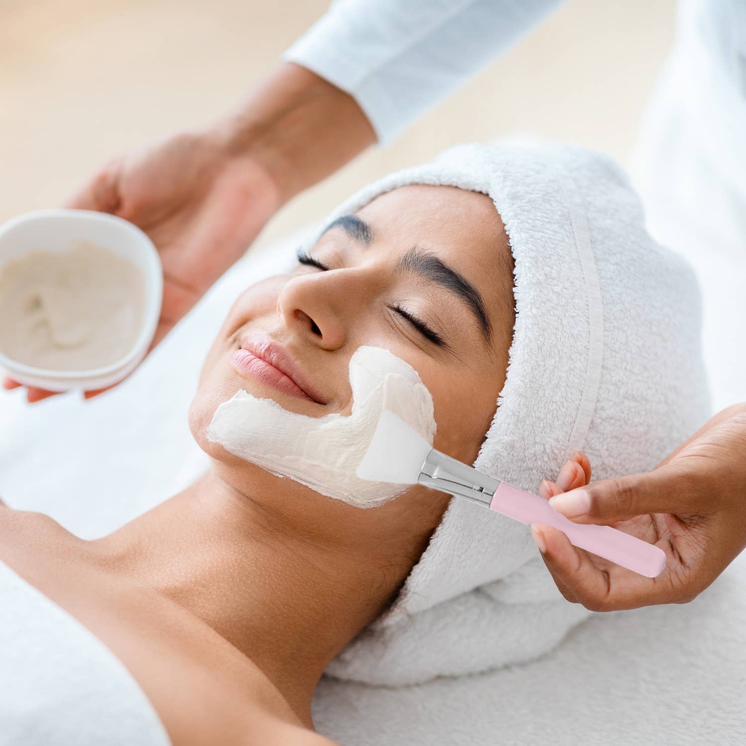 The American Gift Company (TAGCO) - Vendita all'ingrosso Set di pennelli da trucco - SET DI PENNELLI PER IL VISO ASSORTITI3