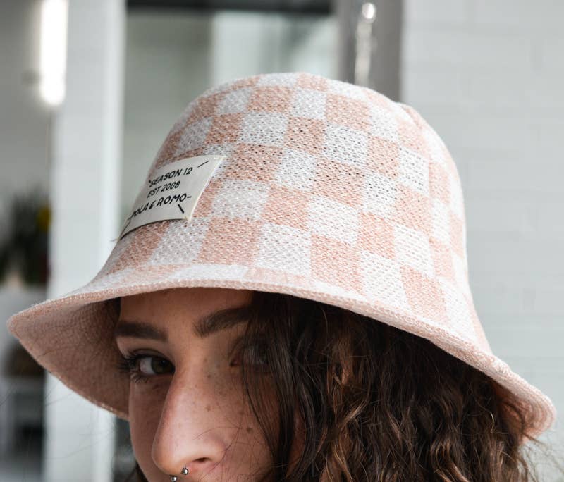 Mark Ashton Wholesale - Vente Bob – femme - Chapeau seau crocheté à carreaux des années 907