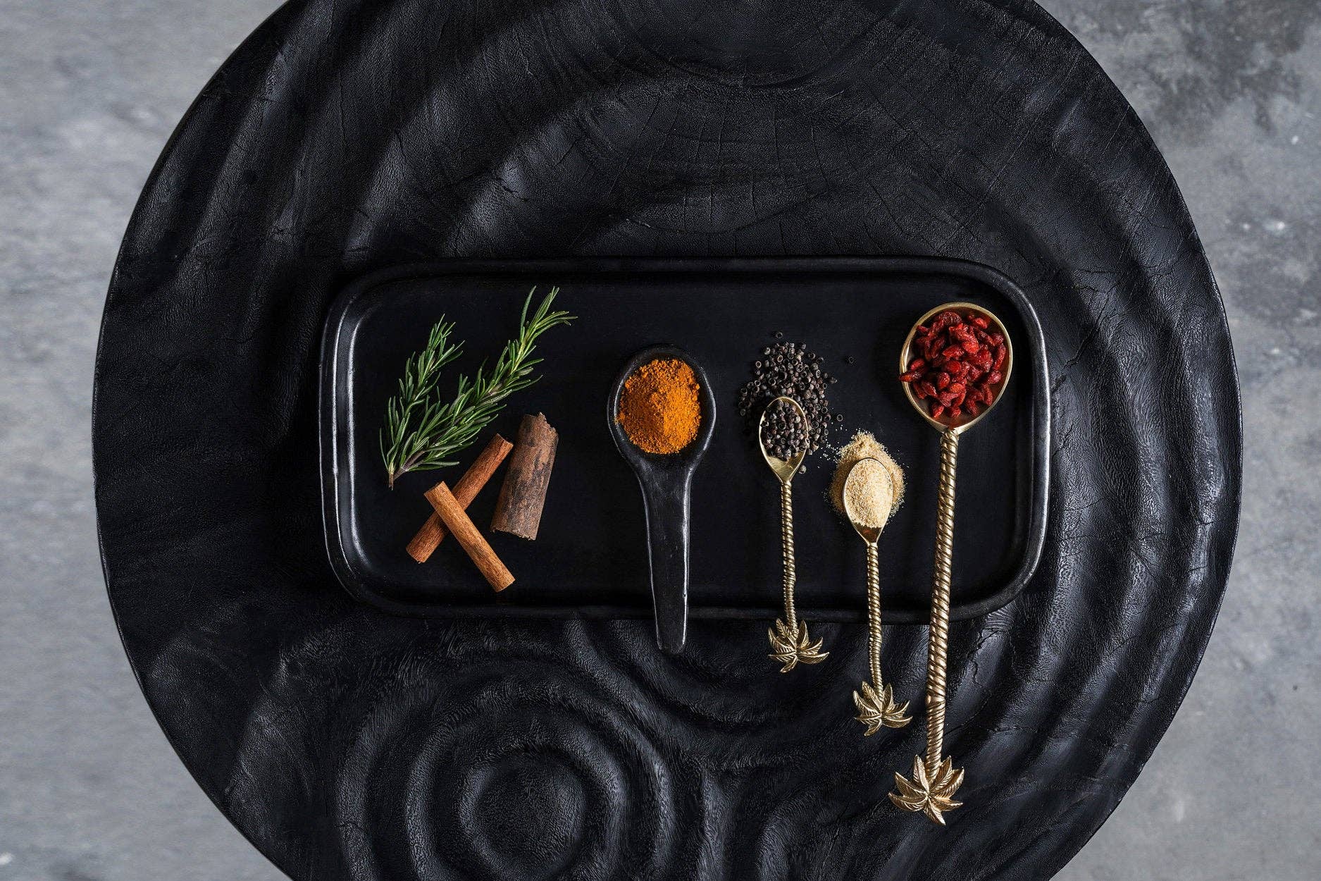 Bazar Bizar Living - Wholesale Serving Plate - The Burned Tapas Plate1