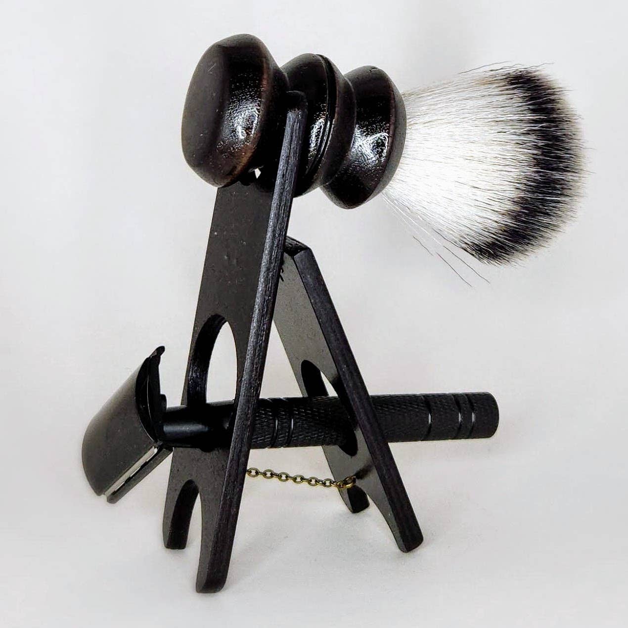 Roosevelt Grooming Company - Wholesale Razor Stand - Men's - Display Stand for Shaving Brush & Razor9