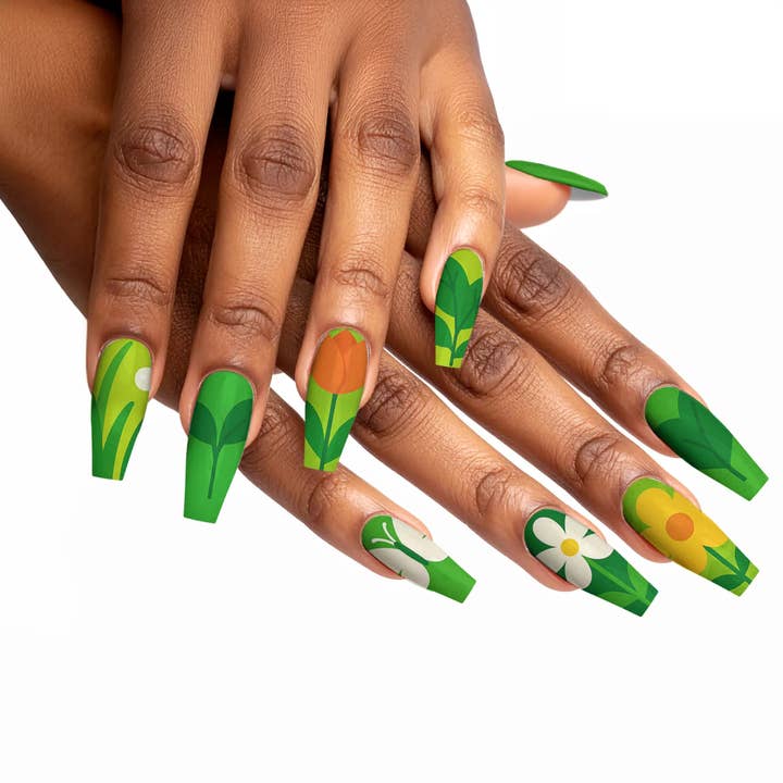 Spring Vibes Green Press-On Nails for wholesale by FYNE BODY