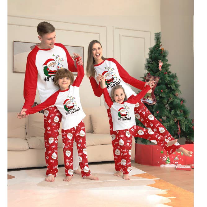 Pyjamas de Noël assortis pour la famille Père Noël Ho Ho Ho pour la vente par PatPat Matching