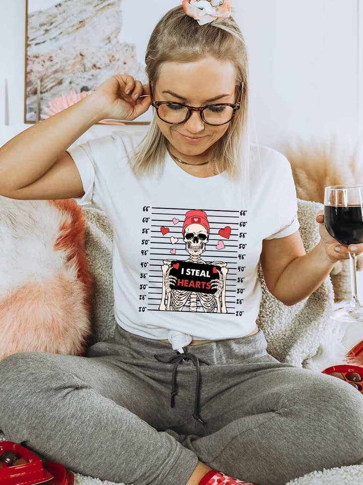 T-shirt graphique de la Saint-Valentin| K119T pour la vente par Khristee