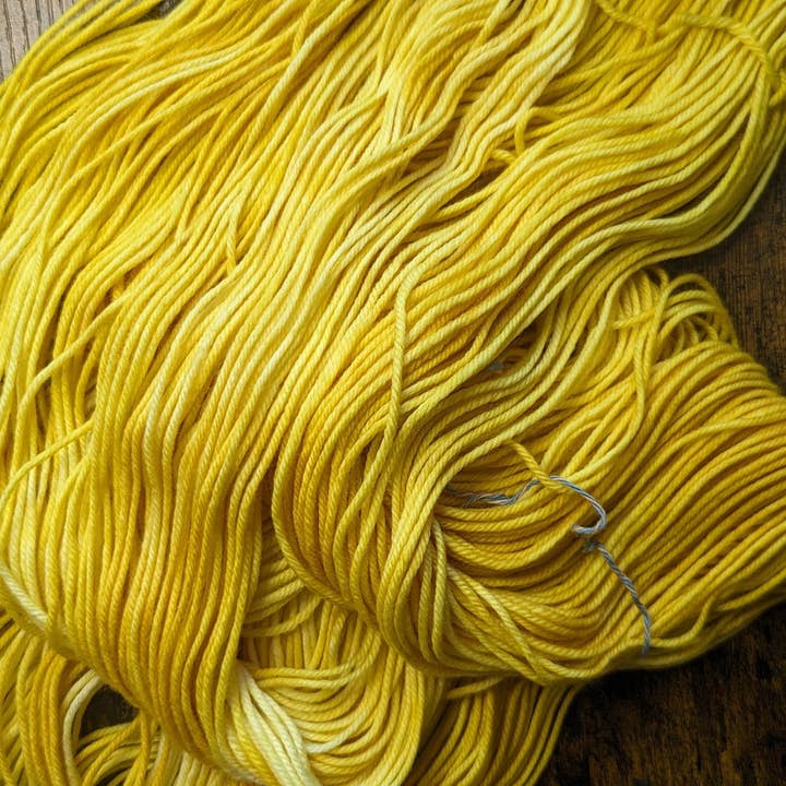 Briar Patch Fibre Co – Fio por atacado – Luz solar1