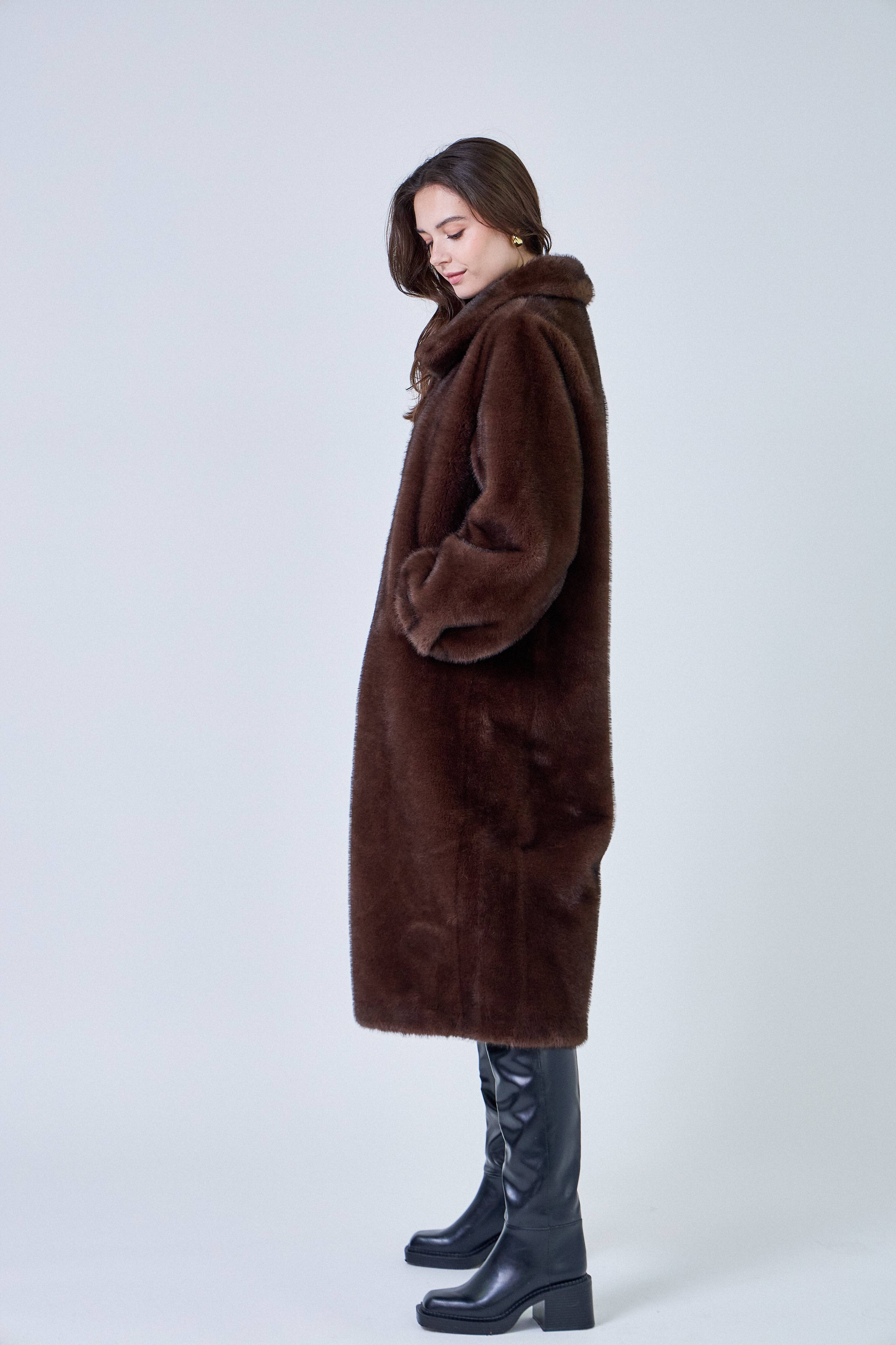 Giovanni Paris - Wholesale Fur/Faux Fur Coat - Women's - Victory Coat10