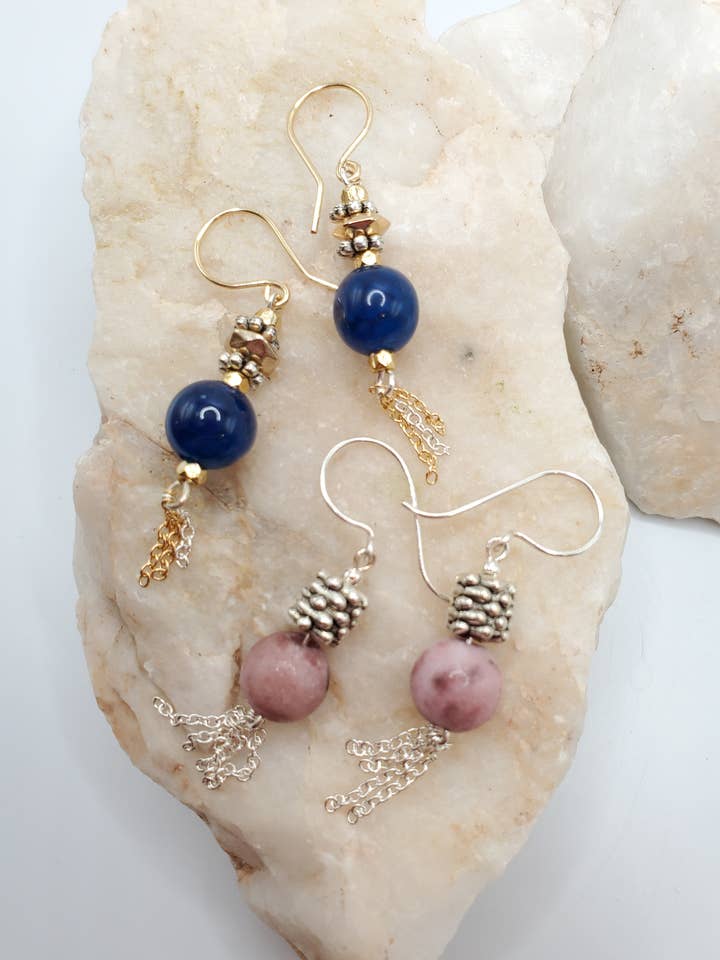 Brincos, Bolas de Pedra com Pendentes de Corrente por atacado de Jezabel Adornment