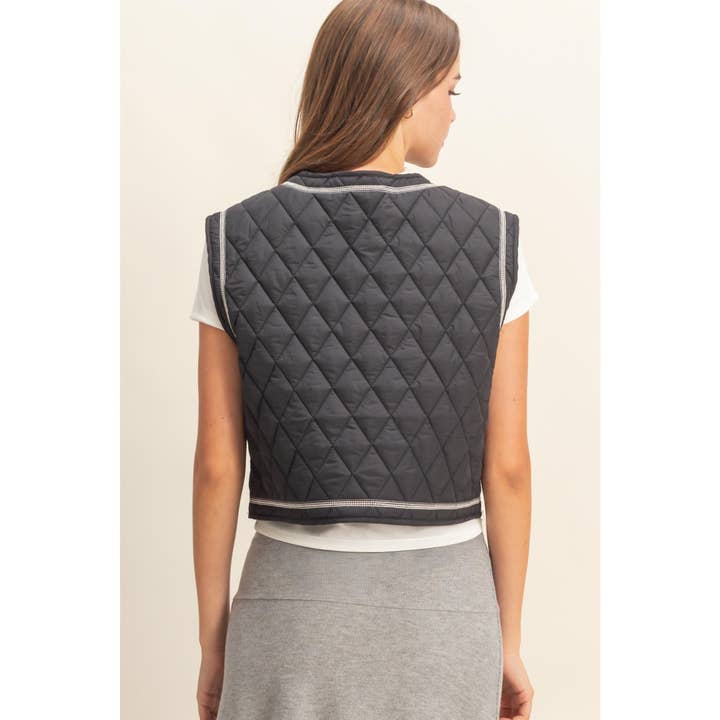 HYFVE - Vente Veste sans manches – femme - Gilet matelassé brodé de fleurs avec lien à nouer devant10
