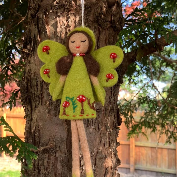 Women of the Cloud Forest - Wholesale Ornament - Weidefee Vilt Ornament5