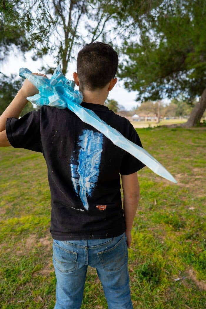 Formidable Toys - Vente Jouet classique – enfant - Dragon Iss | Épée en mousse bleue et blanche4