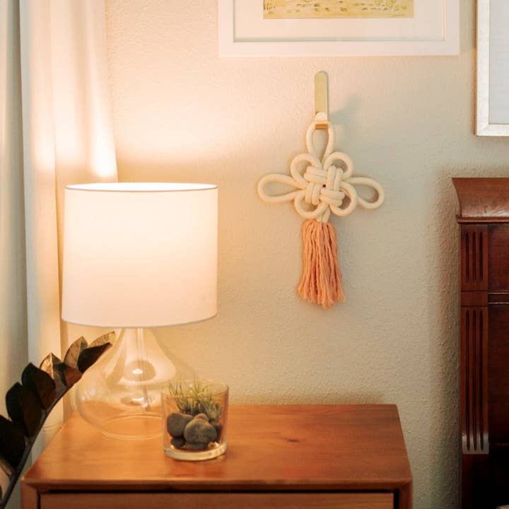 Freeleaf - Wholesale Decorative Tassel/Wall Drop - The Unity Knot7