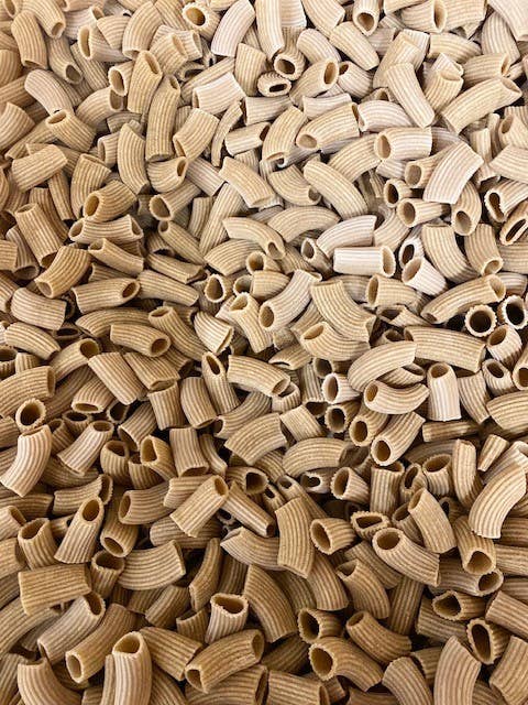 Pasta di farro biologica RIGATI - BULK 5kg per la vendita all'ingrosso da parte di LA FERME DU BAS ROTEUX