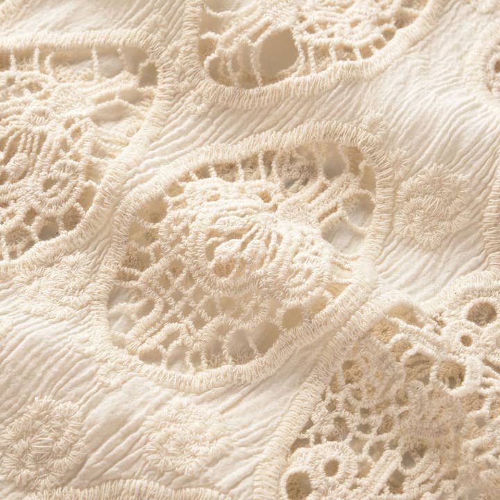 Rosa Clothing - Wholesale Cardigan - Women's - Sleeveless Hollow Jacquard Lace Cardigan7