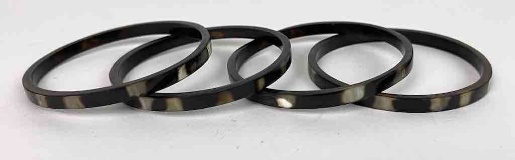 The Niger Bend - Wholesale Bangle Bracelet - Thin African cow horn bangle, 2 shades, 2 shapes8