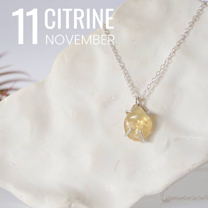 Collier en cristal en argent sterling, cadeaux faits main pour la vente par Raw Stone Elegance