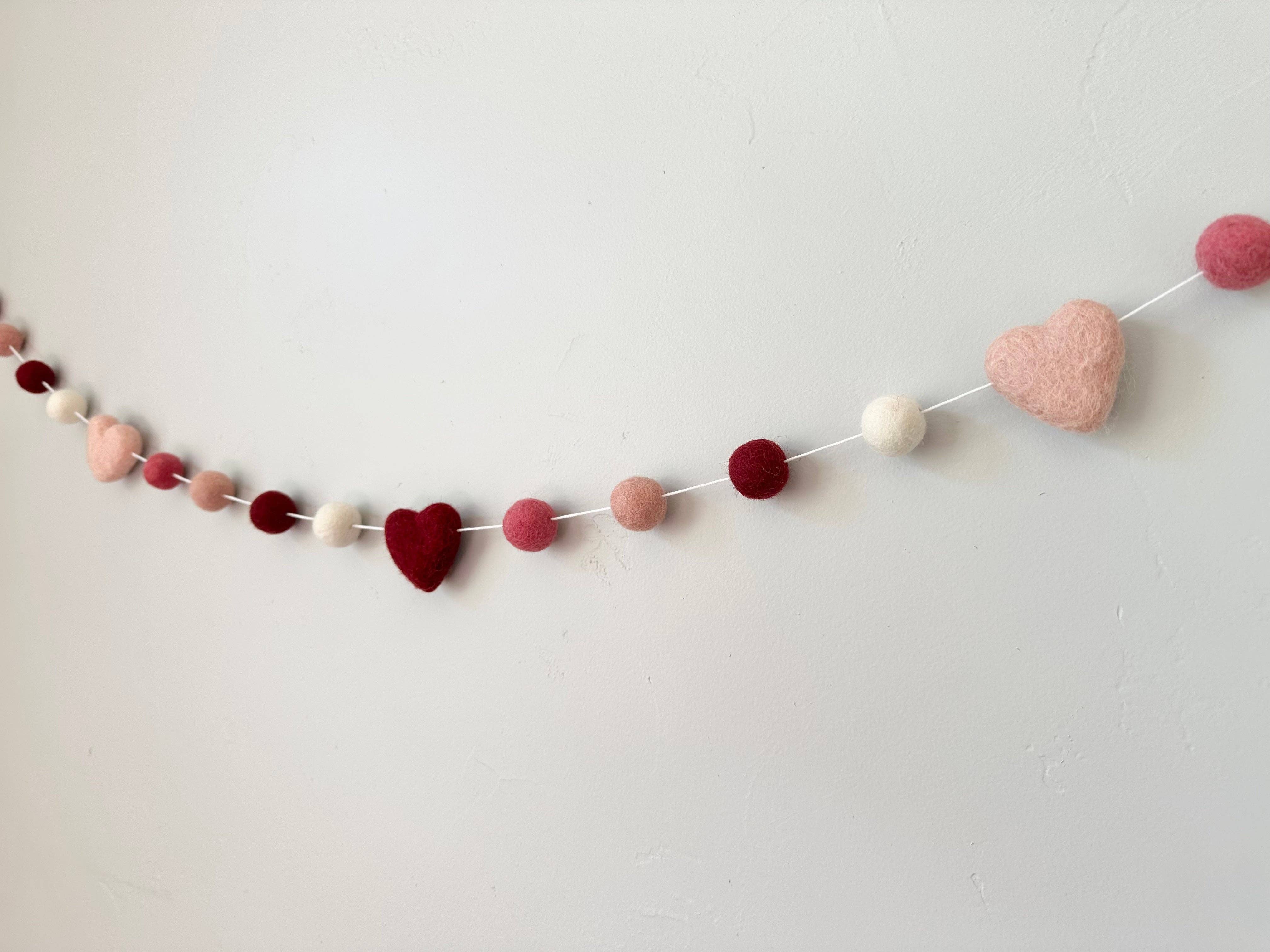 Wool Jamboree - Wholesale Bunting/Garland - Amy's Favorite Heart Garland8