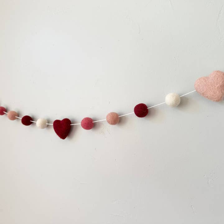 Wool Jamboree - Wholesale Bunting/Garland - Amy's Favorite Heart Garland8