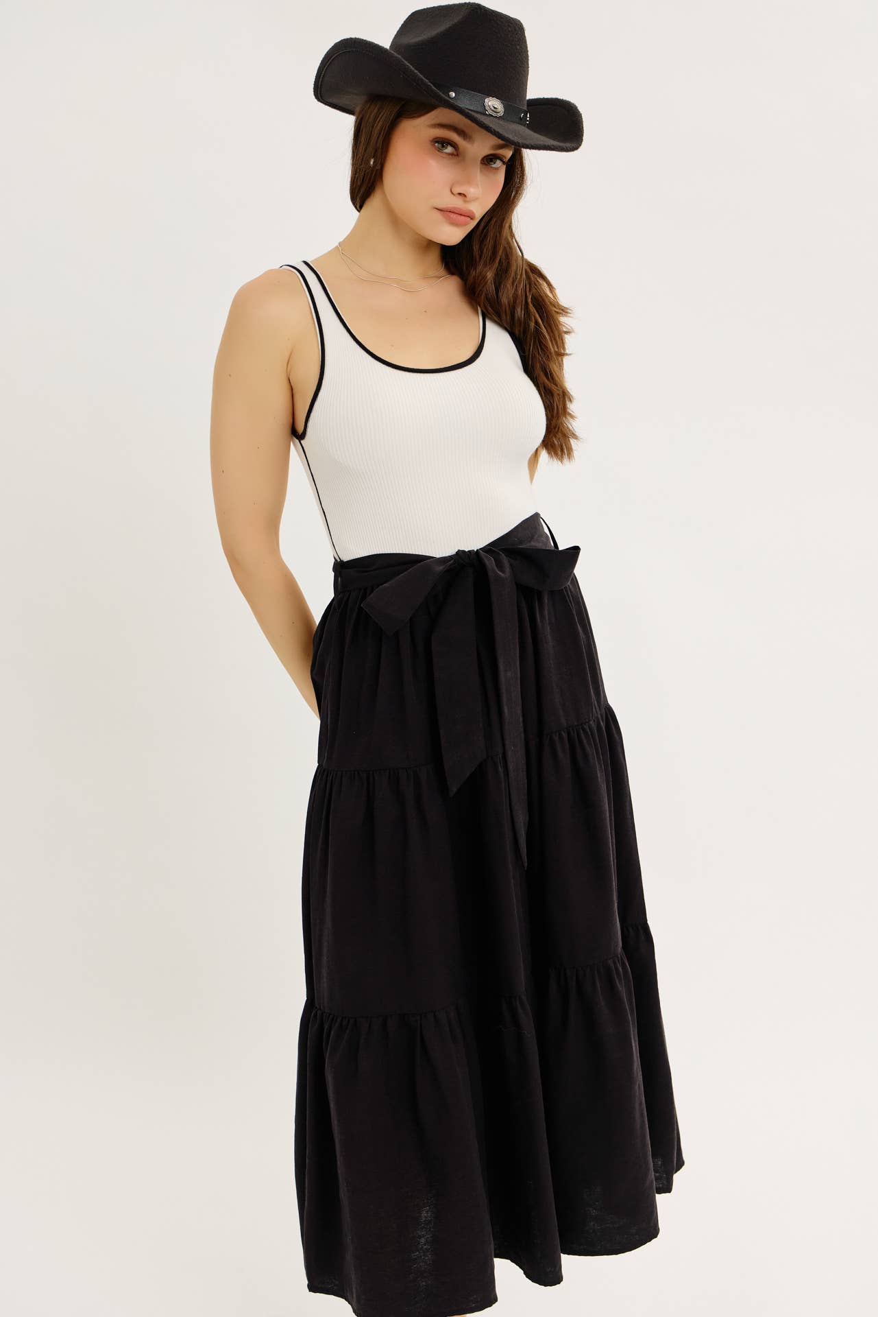 idem ditto - Wholesale Dress - Women's - MIXED MEDIA TIERED RUFFLE SWEATER TANK MIDI DRESS WITH BELT17