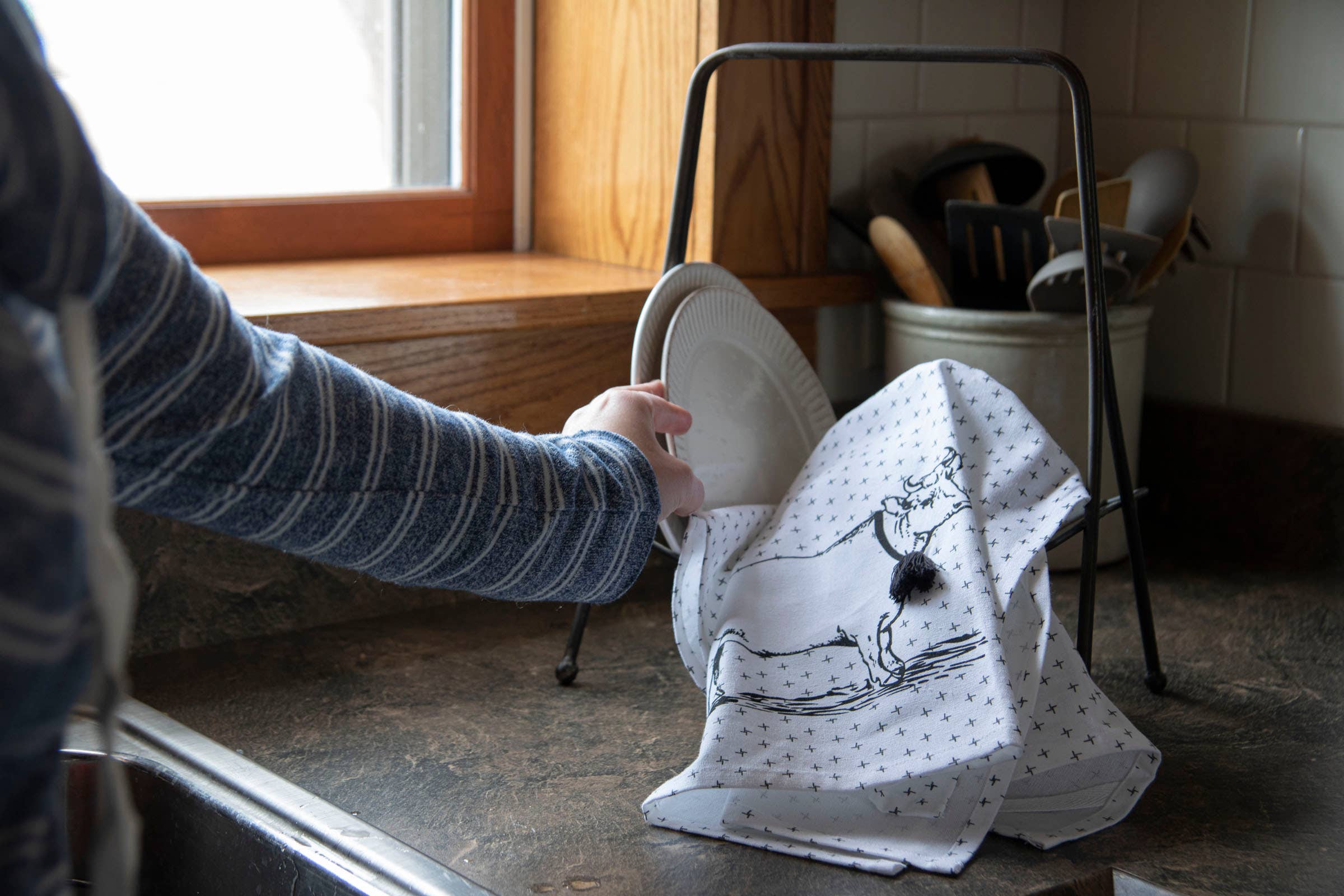 Foreside Home & Garden - Wholesale Tea Towel - Logan Set 3 Farm Design Kitchen Tea Towel with Tassels6