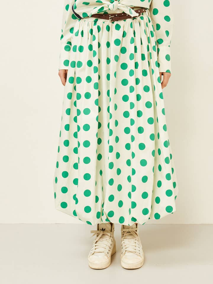 Ballonnederdel med prikker for engroshandel hos Souvenir