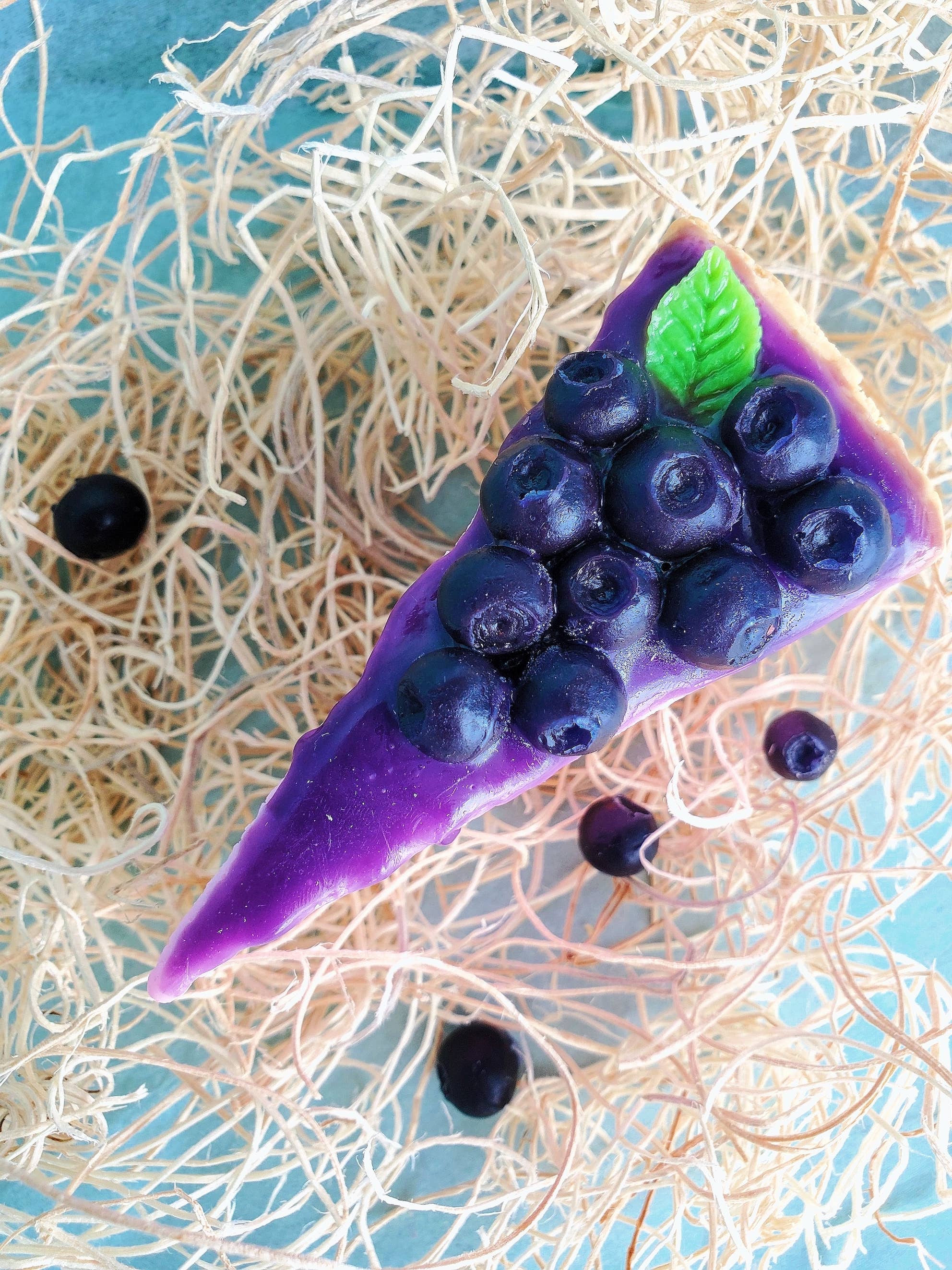 Soapy Trendy - Wholesale Bar Soap - Blueberry Cheesecake Soap