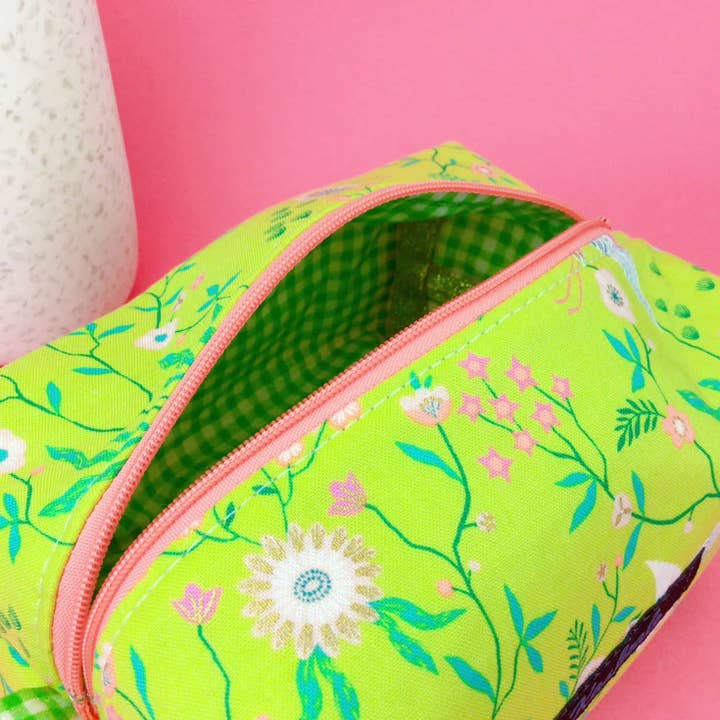 Kashzale Handmade Cosmetic Bags - Wholesale Makeup/Cosmetic Bag - Lime Cranes Medium Box Makeup Bag. Lime Makeup Bag3