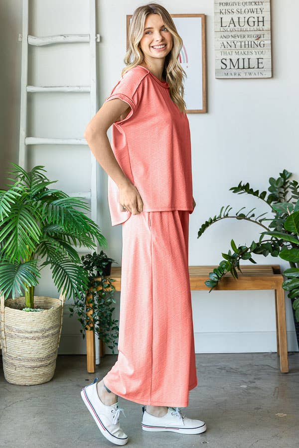 7th Ray - Wholesale Loungeset - Dames - Stevige Getextureerde Korte Mouw Wijde Pijpen Broek Lounge Set TP550410