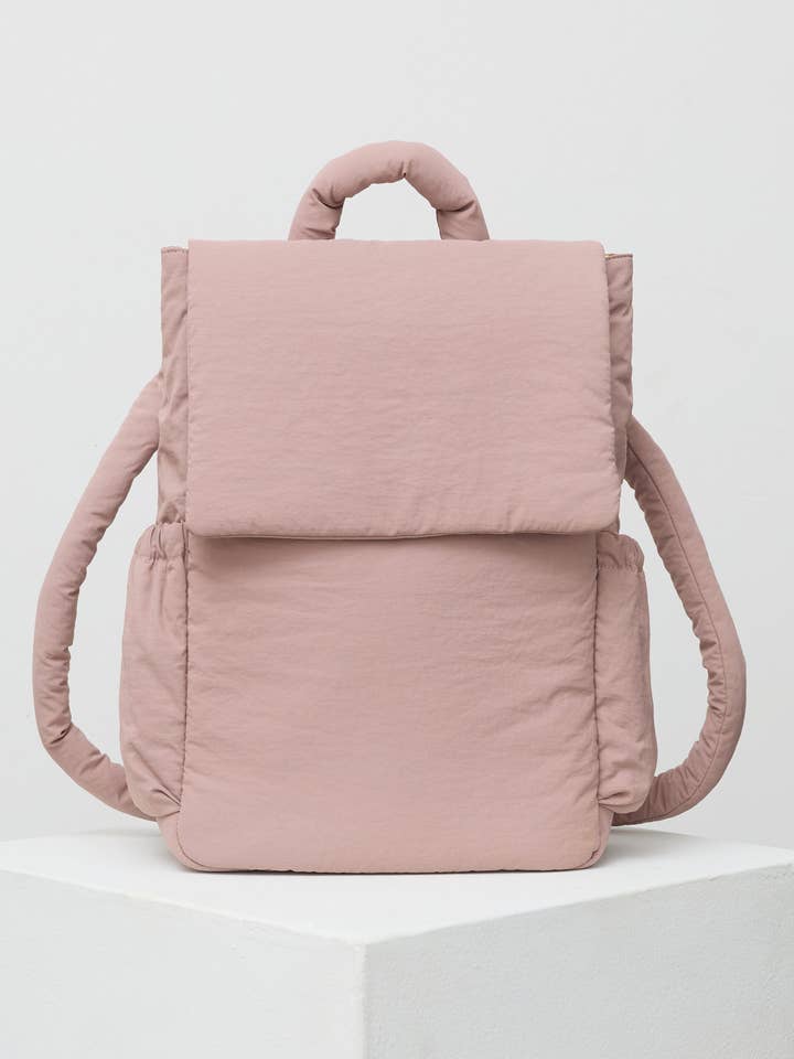 PRE-ORDER: Mochila para bebé - Rosa Empolvado para venta al por mayor de Philé