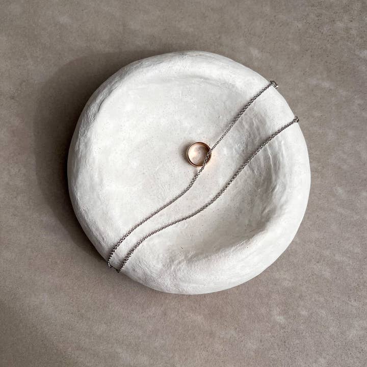 Minimal Loot Design - Vente Plateaux décoratifs - Plateau en béton FLOWY, bol asymétrique, plateau Catch All, présentoir à bijoux moderne, plat épais, plateau à bibelots, plat à bulles, décor en béton incurvé