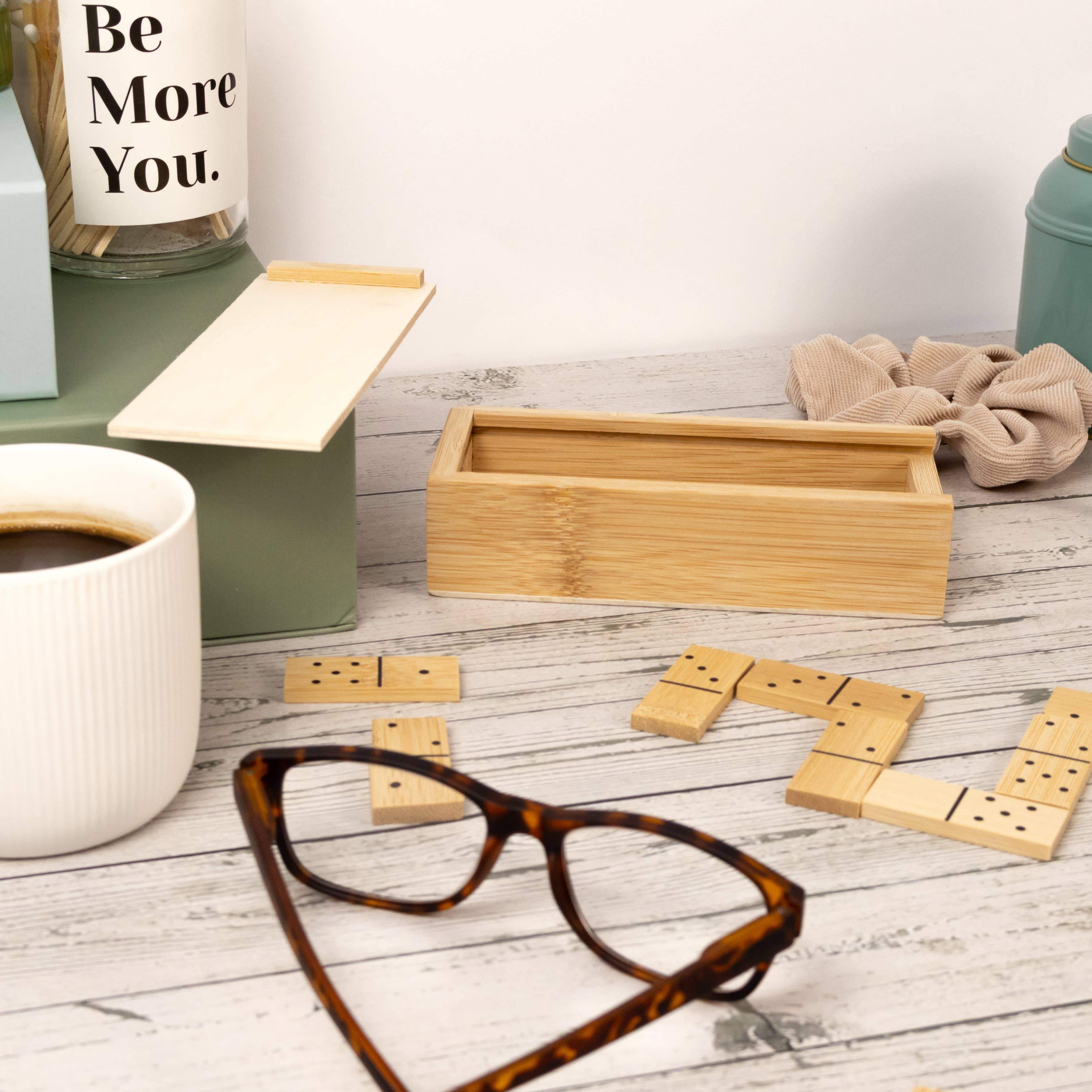 Robert Frederick Ltd - Wholesale Dominoes - Bamboo Dominoes Set3