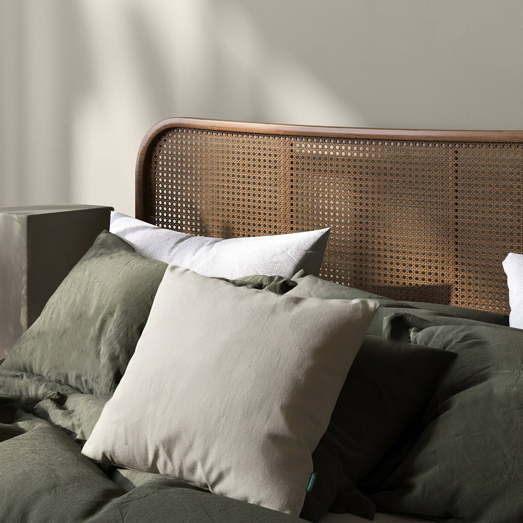 Coussinyet - Wholesale Throw/Decorative Pillow - Megeve Italian Cashmere Pillow Ivory1