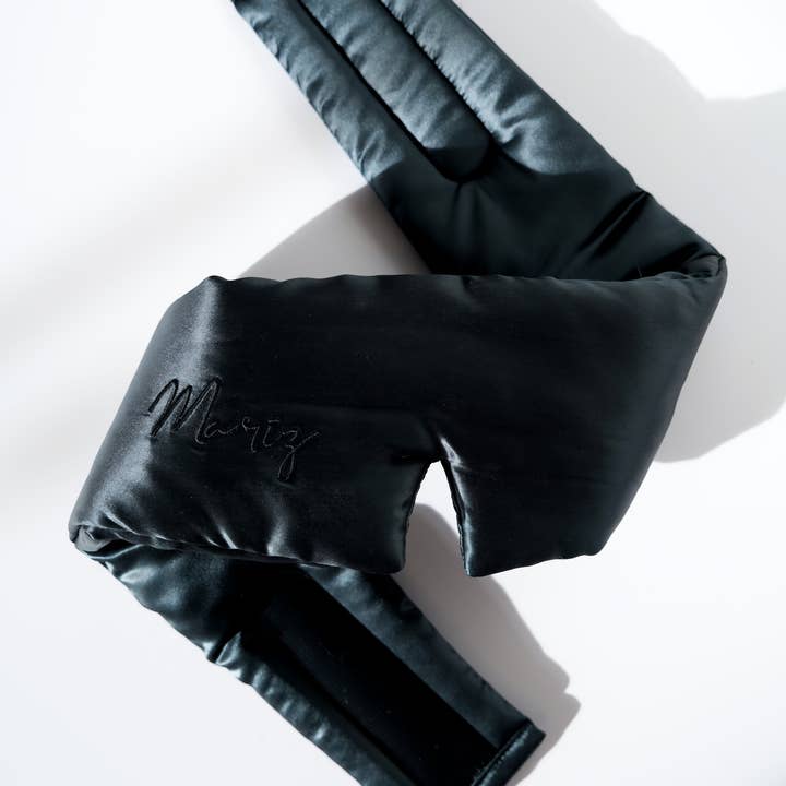 MARIZ SILK - Wholesale Sleep/Eye Mask - Black Washable Silk Sleep Mask Cloud Fit1