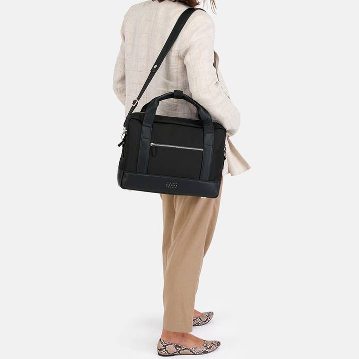 Weather Goods Sweden - Vente Accessoires de vélo - Malette urbaine noire, sac pour vélo3