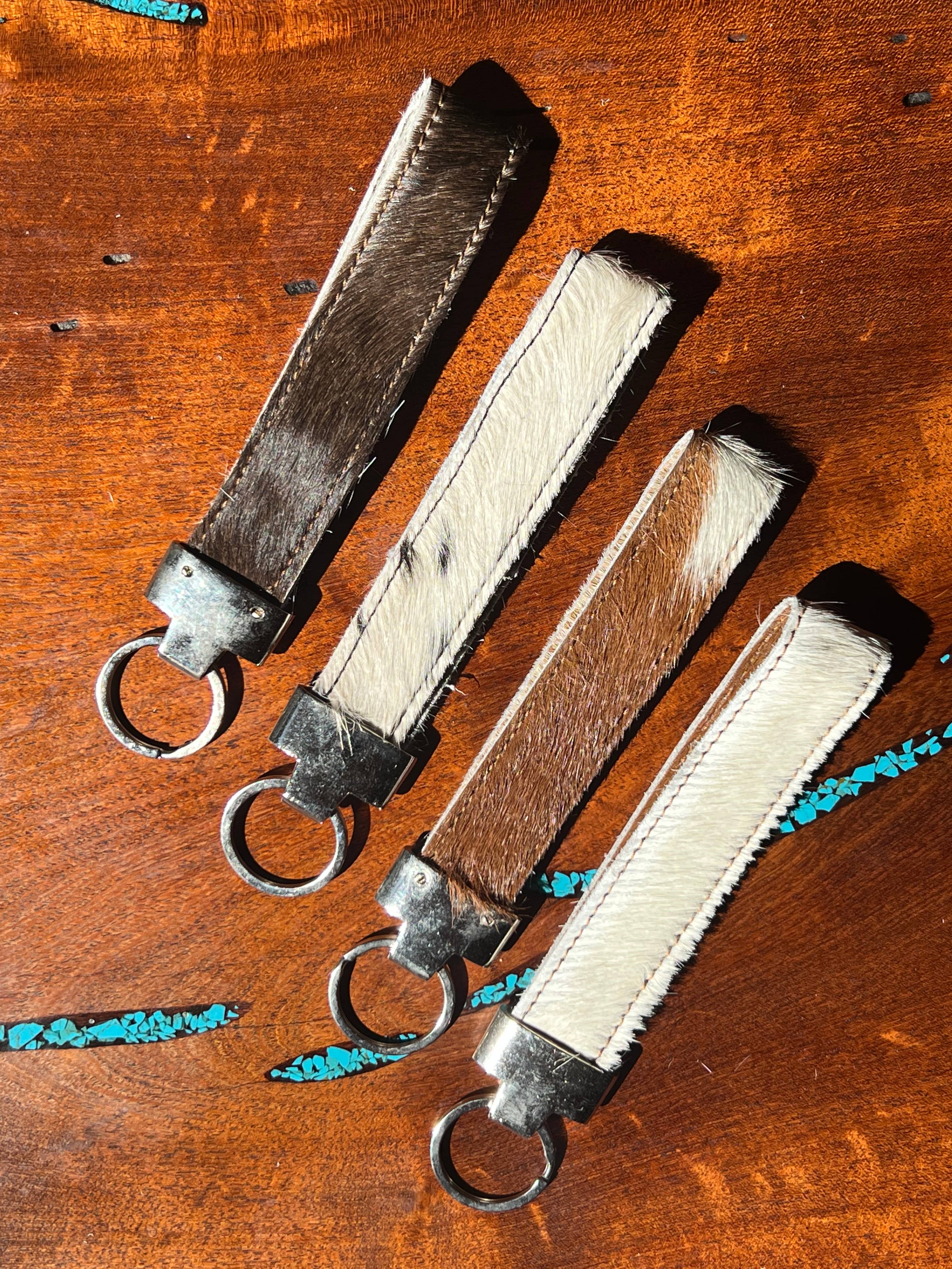 Westrian International - Wholesale Keychain - Unisex - Cowhide Leather Wrist Strap Keychain Western3