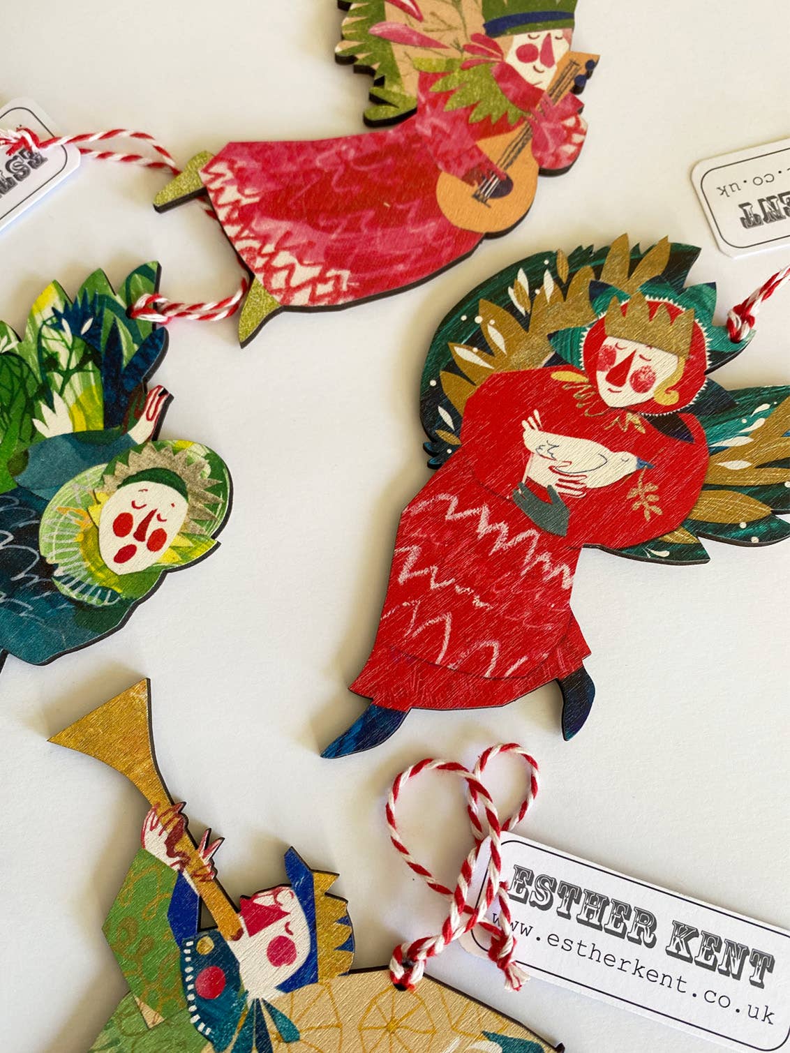 Esther Kent Design – wholesale Ornament – Peace Angel Wooden Decoration4