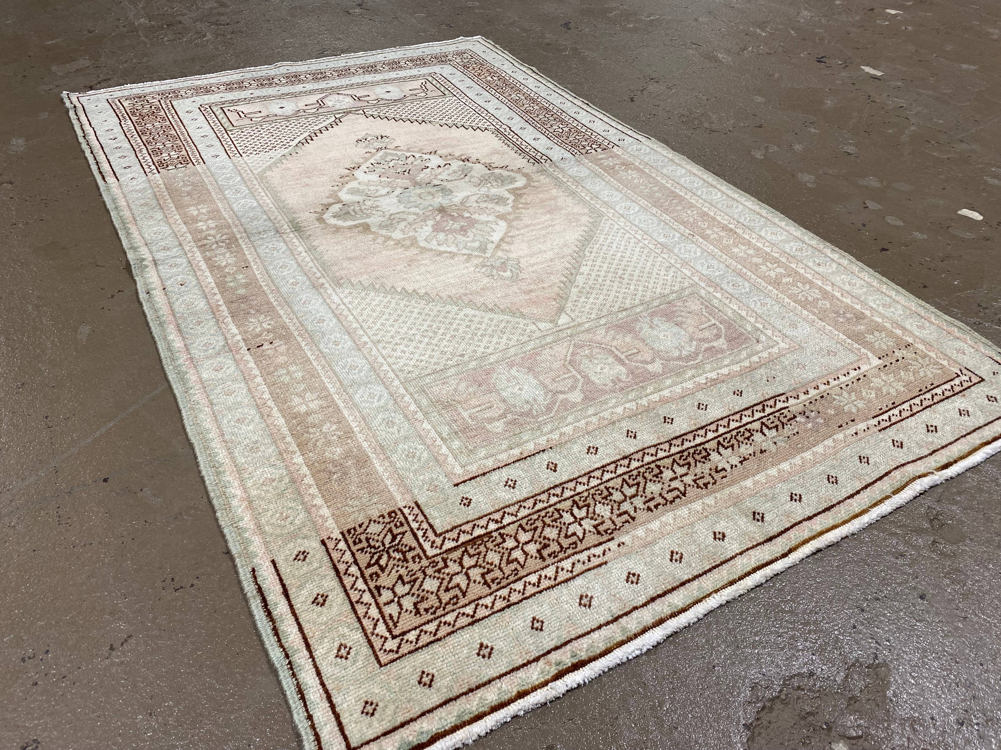 Vintage Loomz - Wholesale Vloerkleed - Pastel Vintage Turks vloerkleed | 3,5 x 5,71