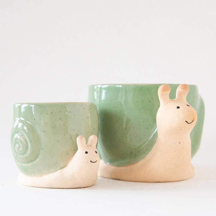 Jungle Club - Wholesale Plant Pot - Snail Planter | Lagoon