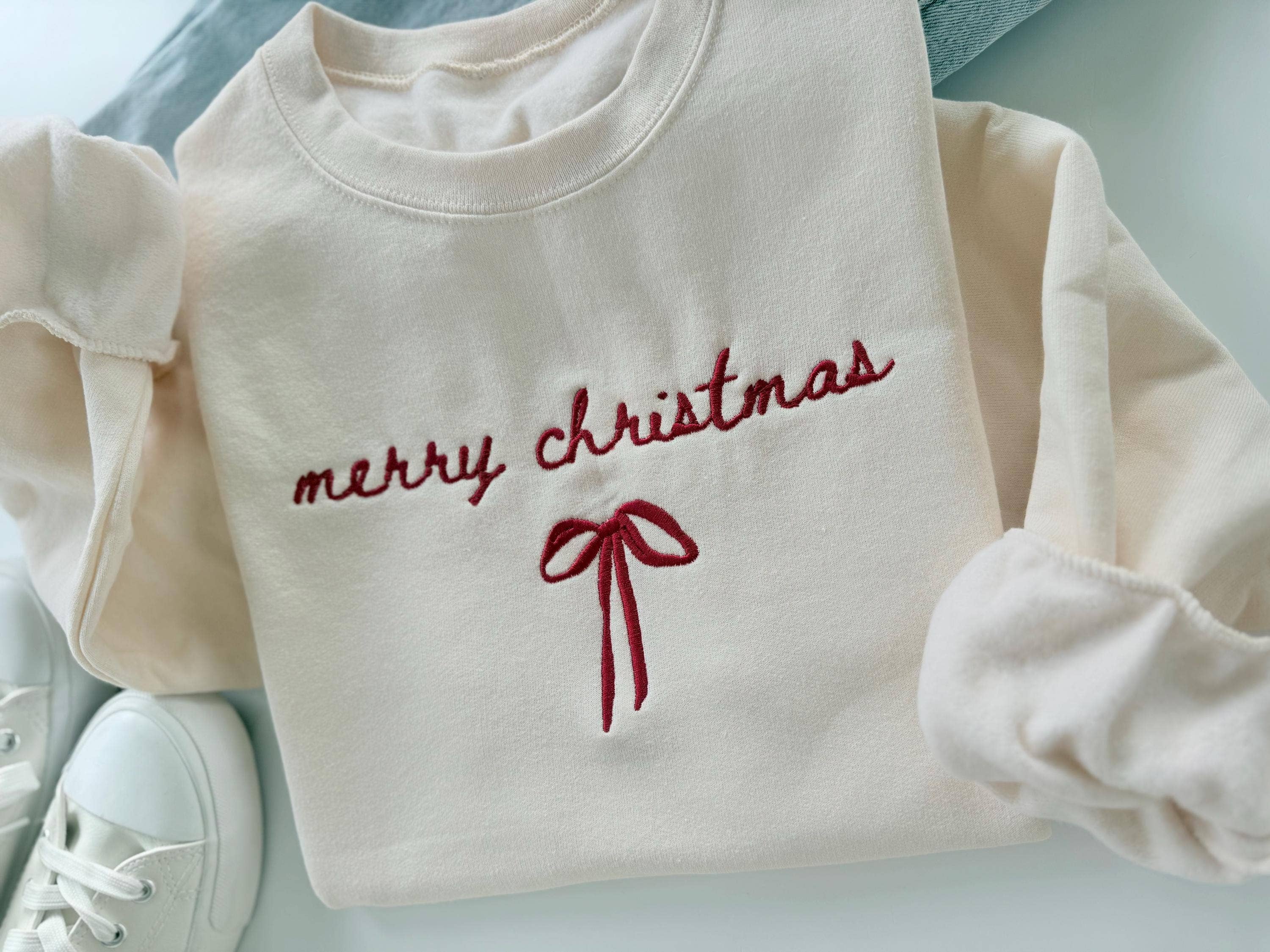 Up2ournecksinfabric - Wholesale Sweatshirt - Women's - Embroidered Christmas Sweatshirt: Merry Christmas Bow Design3