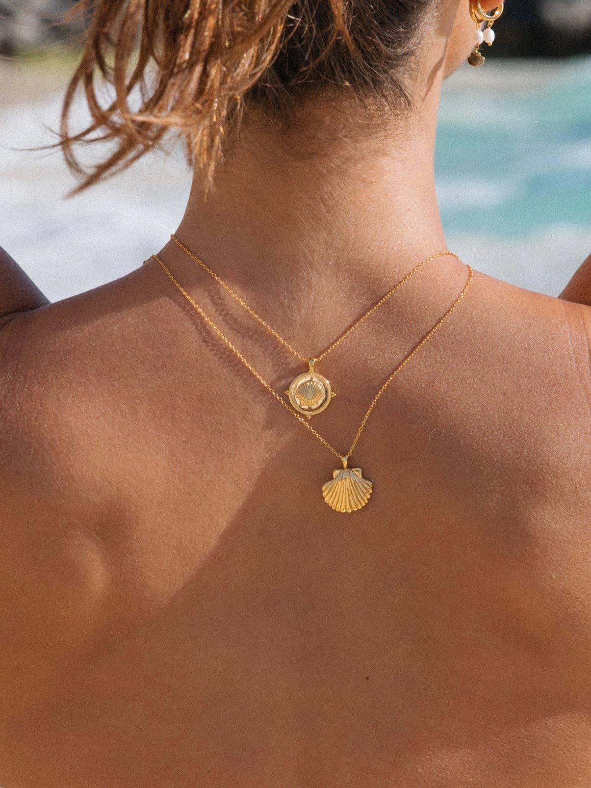 Malakai the Label - Wholesale Pendant/Charm Necklace - Sun Shell Necklace in 18k Gold Vermeil5