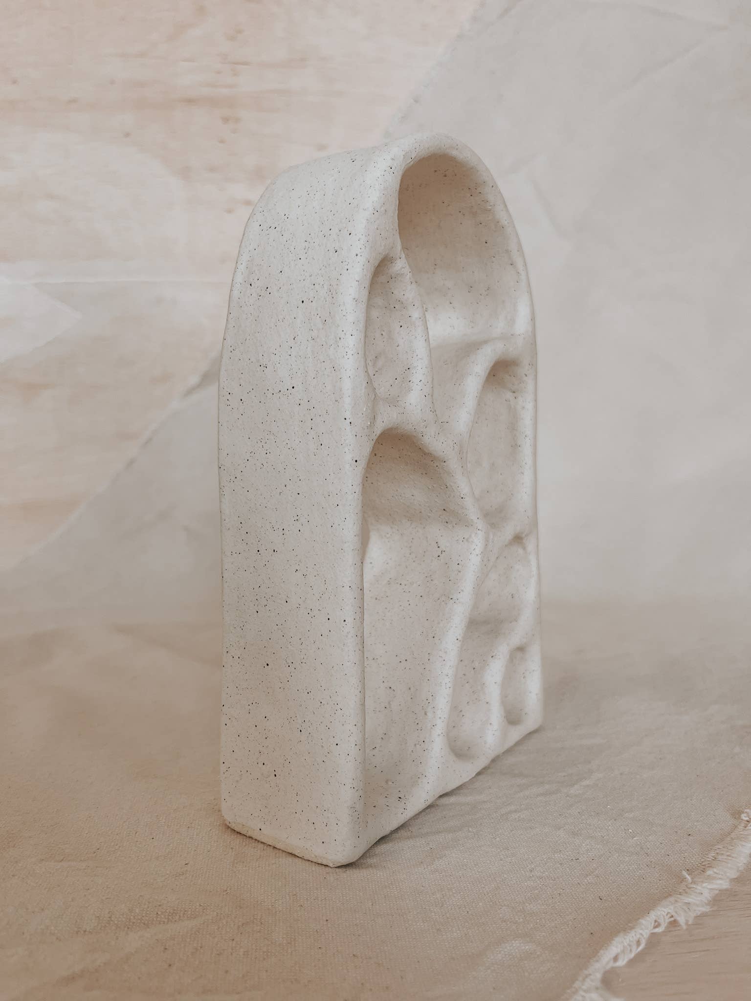 Anna Flowers Ceramics - Wholesale Decorative Tabletop Object - Handmade Ceramic Altar – Ritual & Meditation Decor 2