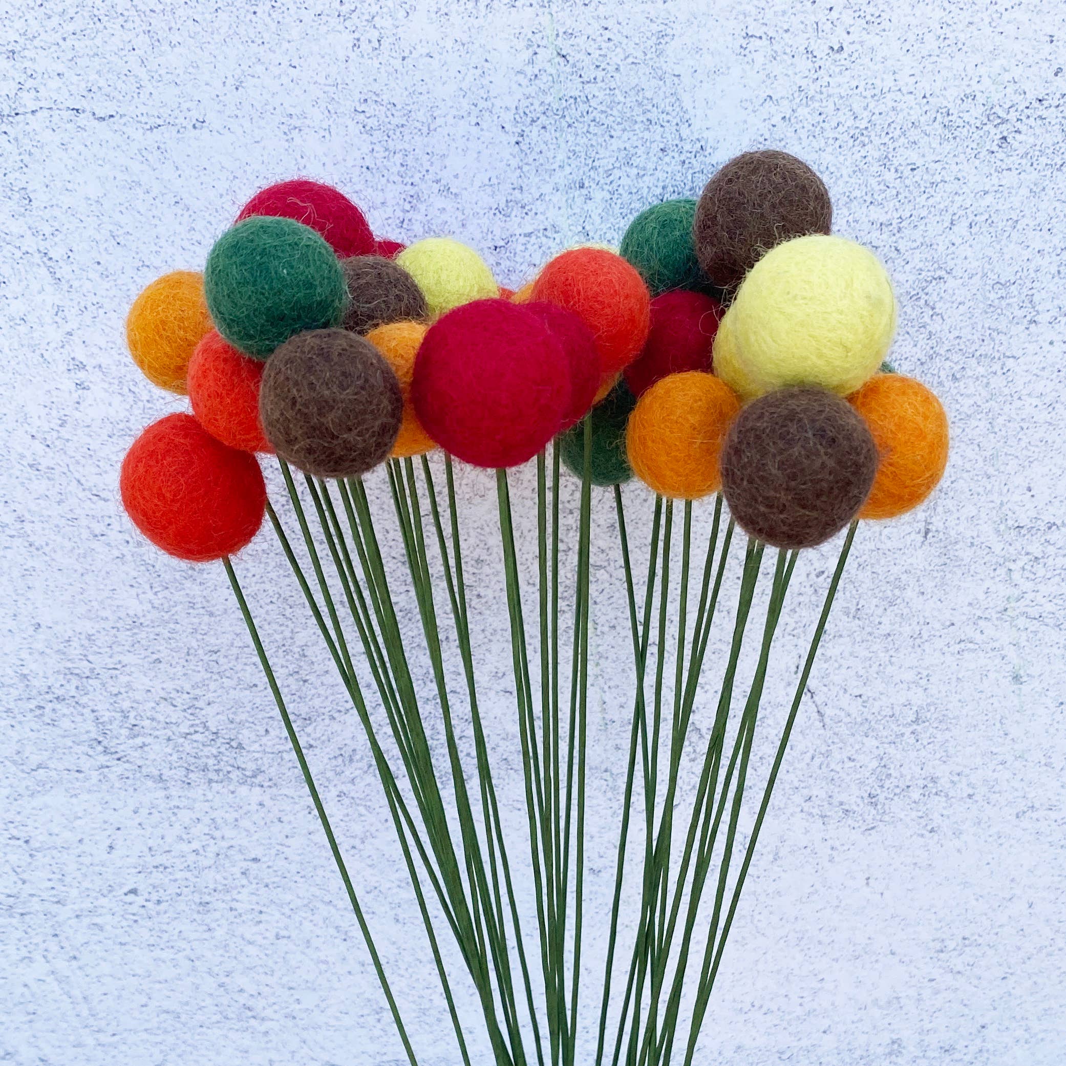 Oakwind Hollow - Vente Fleurs artificielles - Bouquet de boules de fleurs en feutre pour célibataires, feuilles d'automne2