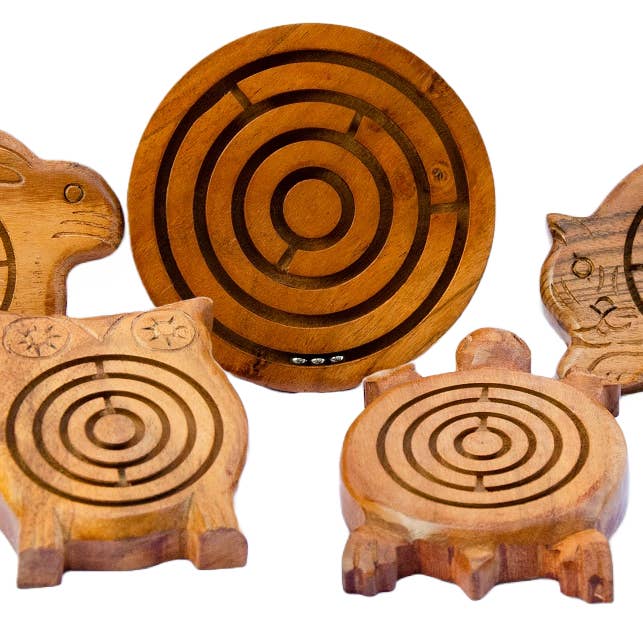 Labyrinth en bois d'acacia pour la vente par Hopes Unlimited