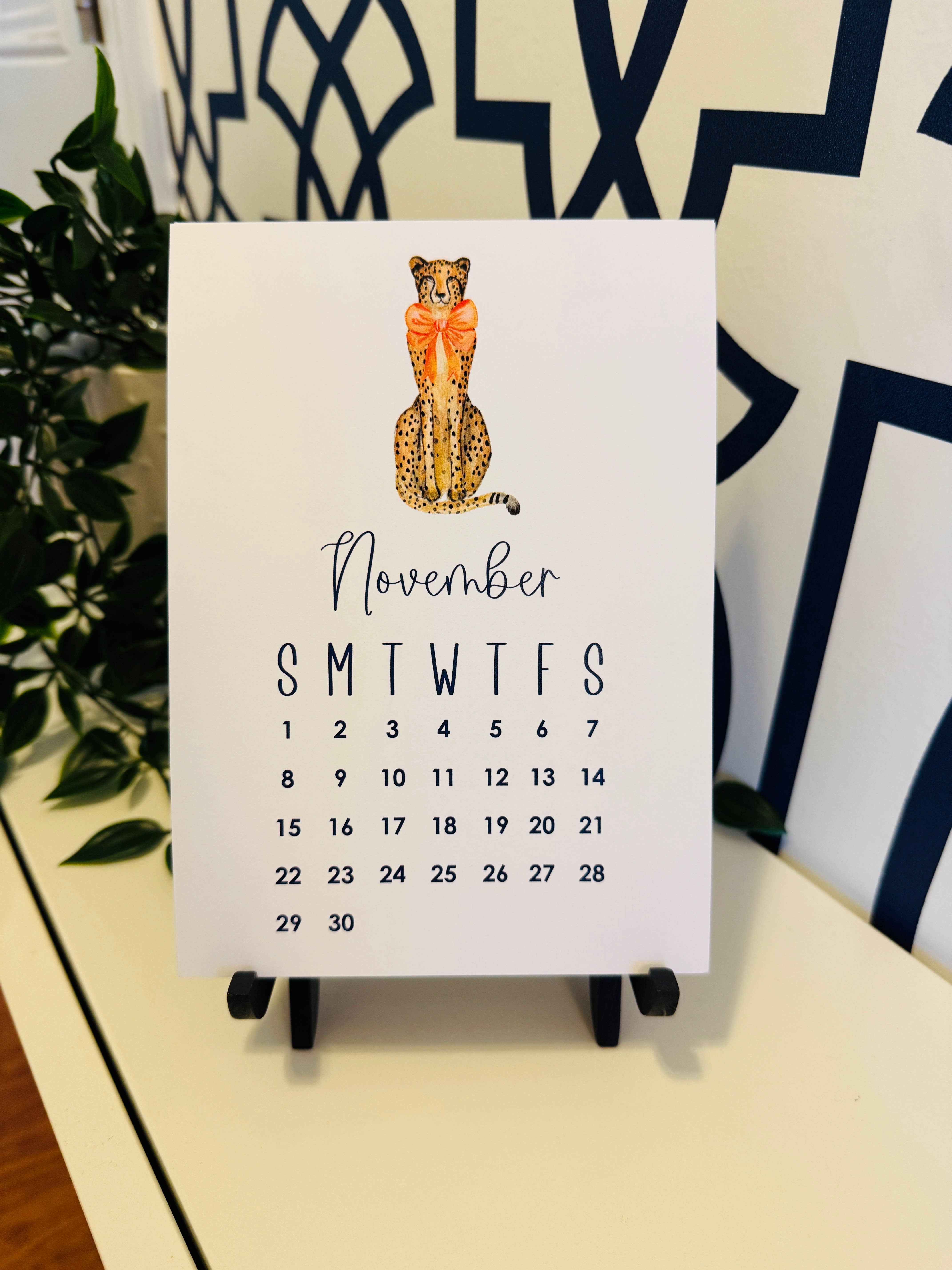 Note Worthy Paper Place - Wholesale Calendar - 2026 Desk Calendar Classic Chinoiserie | 5x710