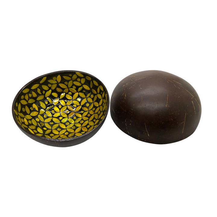 VIE - Wholesale Decorative Plate/Dish/Bowl - Hand-Painted Coconut Bowls, Lacquered, Set of 267