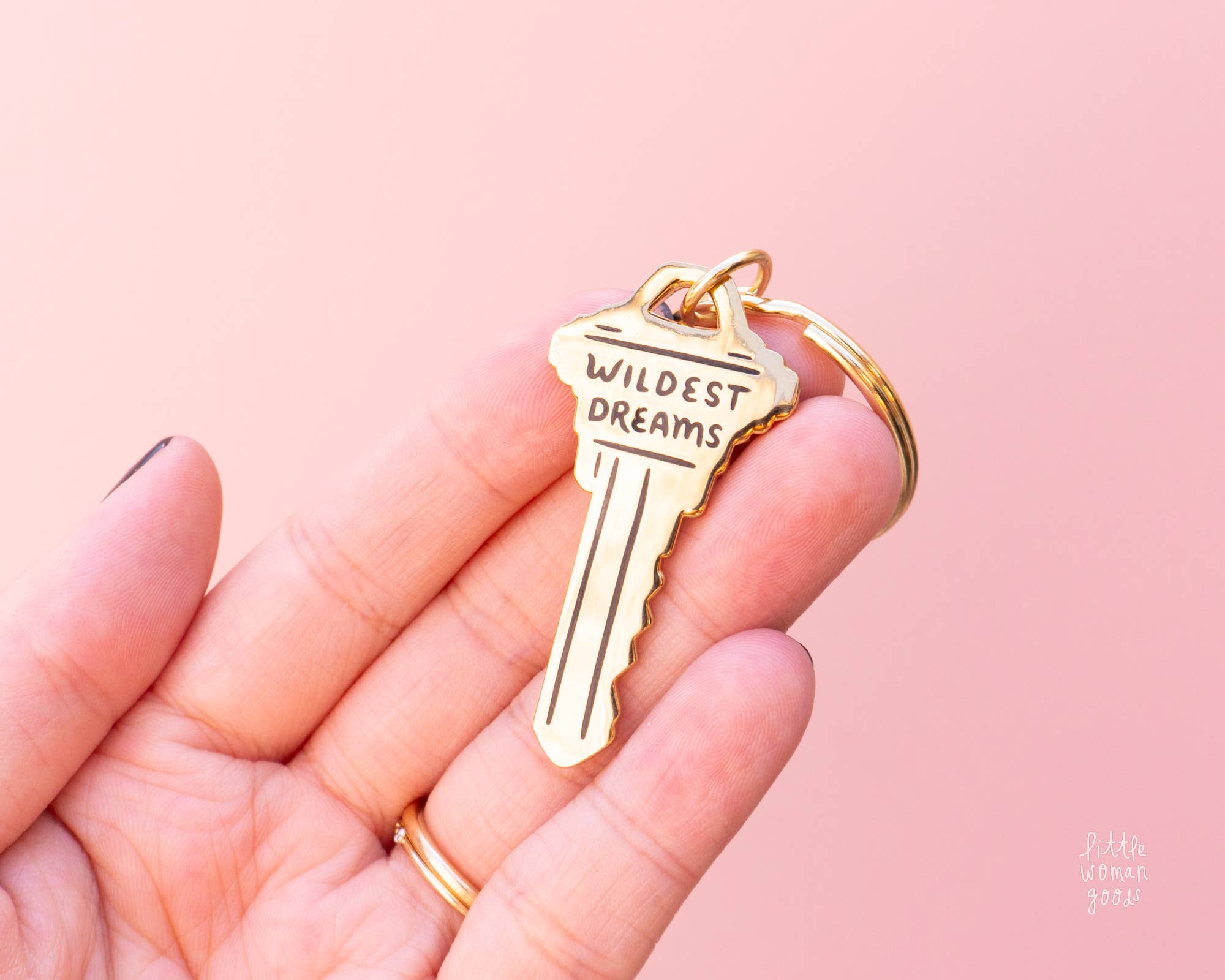 Little Woman Goods – Engroshandel Nøglering - Dame – Wildest Dreams nøglering - Motiverende emaljemetaltaskecharme2
