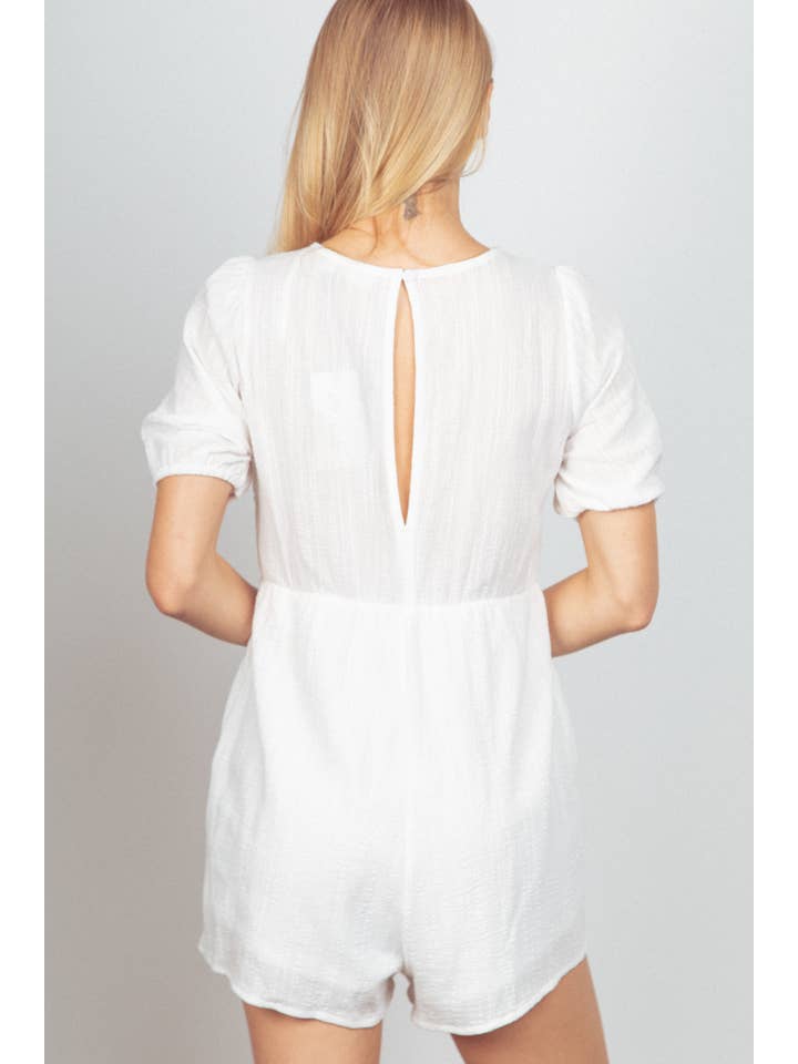 VERY J - Wholesale Romper - Dames - NP70387-Romper van stevig geweven stof met pofmouwen en kantdetails14