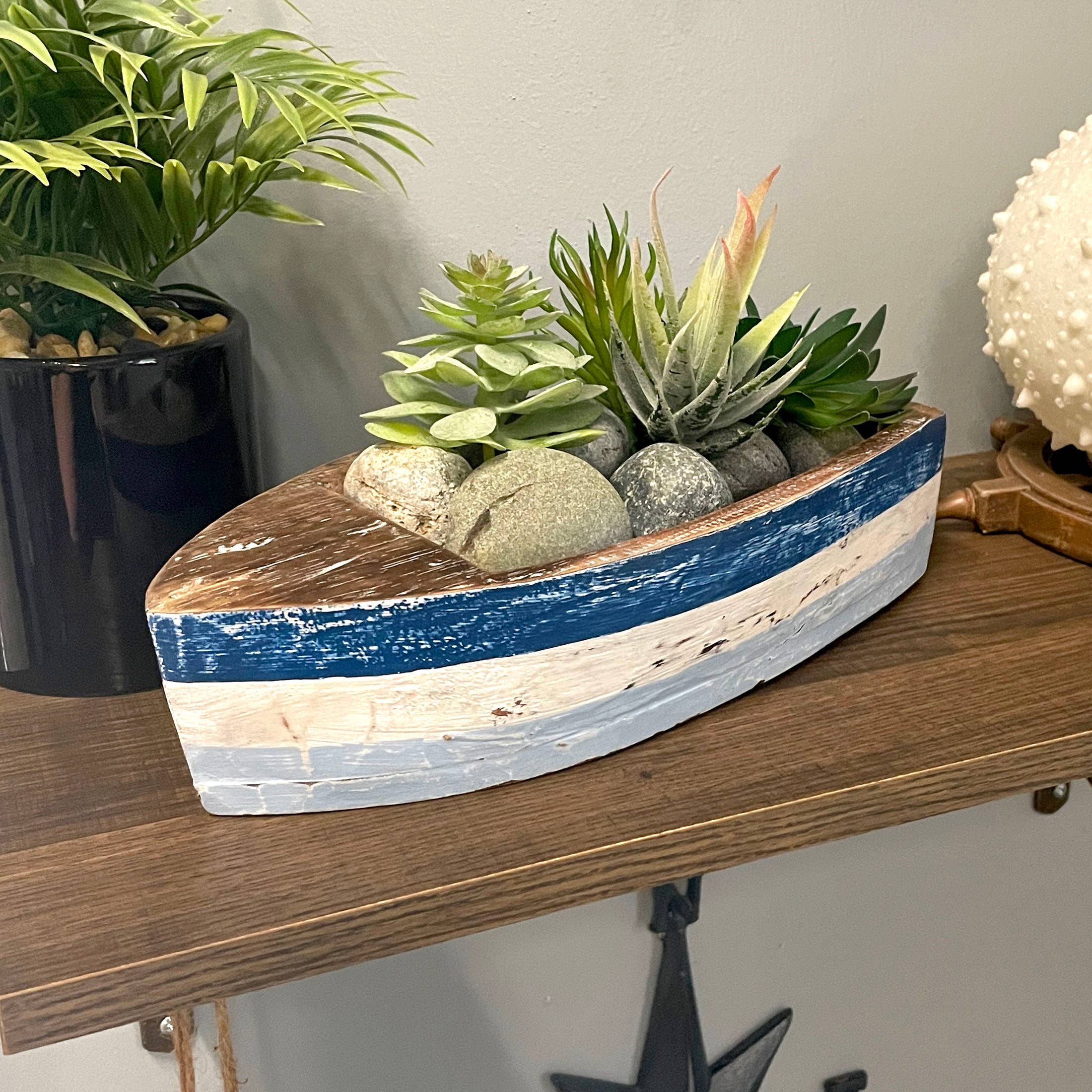 Zeckos - Vente Décorations de table - Centre de table décoratif bateau en bois rustique bleu et blanc 12"3